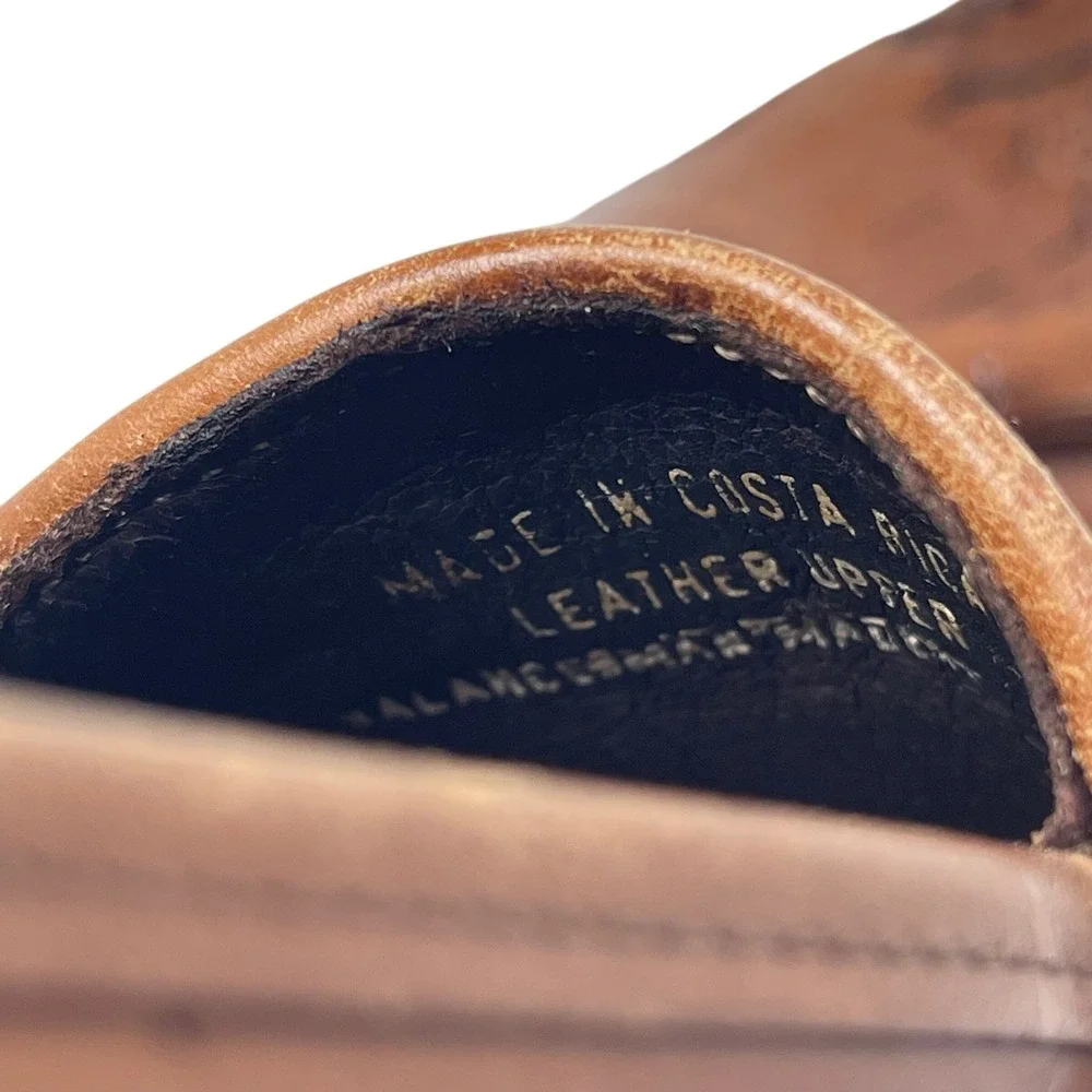 Hush Puppies Brown Leather Loafers Mens Size‎ 9M Tassels Woven Upper Dress Shoes